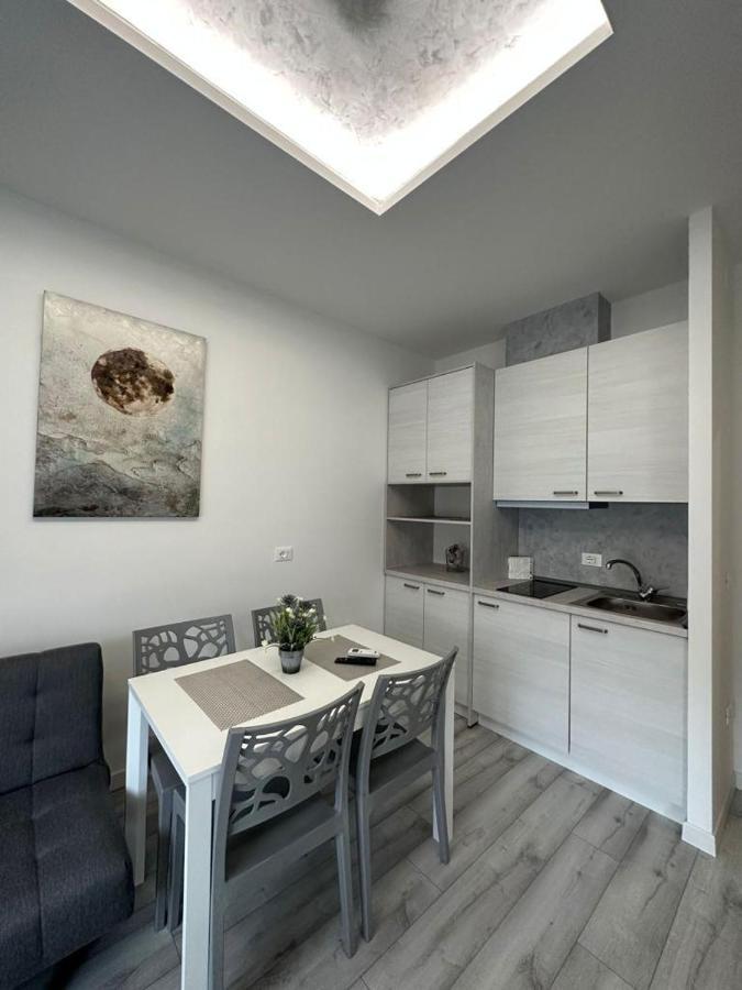 Andjela Apartment Triëst Buitenkant foto