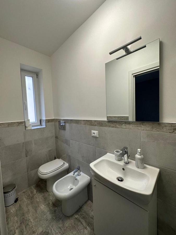 Andjela Apartment Triëst Buitenkant foto
